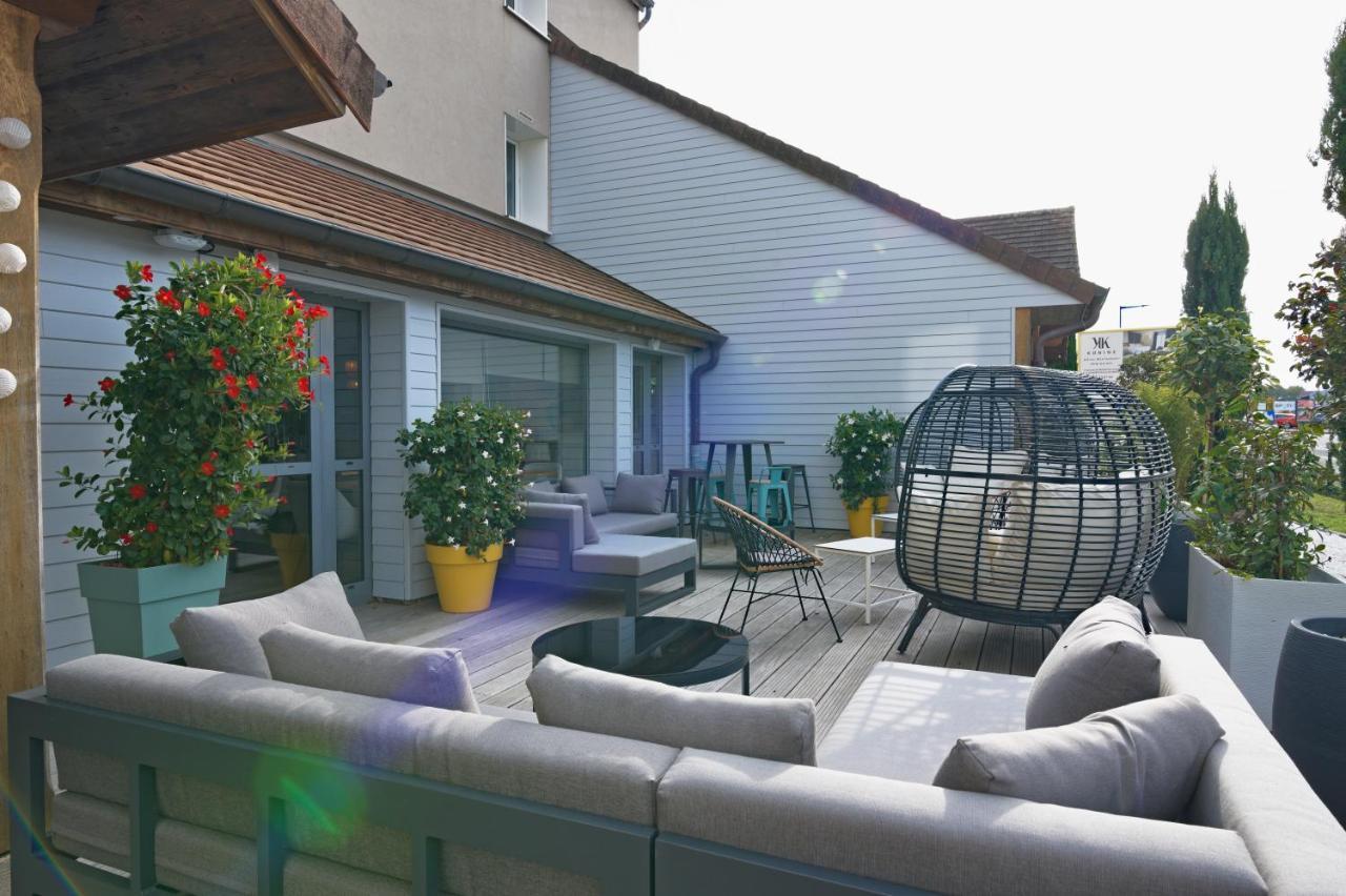 Les Suites - Konine 4 - Hotel & Bar & Restaurant Montceau-les-Mines Exterior photo